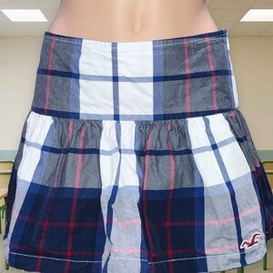 HOLLISTER Plaid Short Skirt Lined White Blue Gray Plaid Schoolgirl Y2K VTG Sz 1